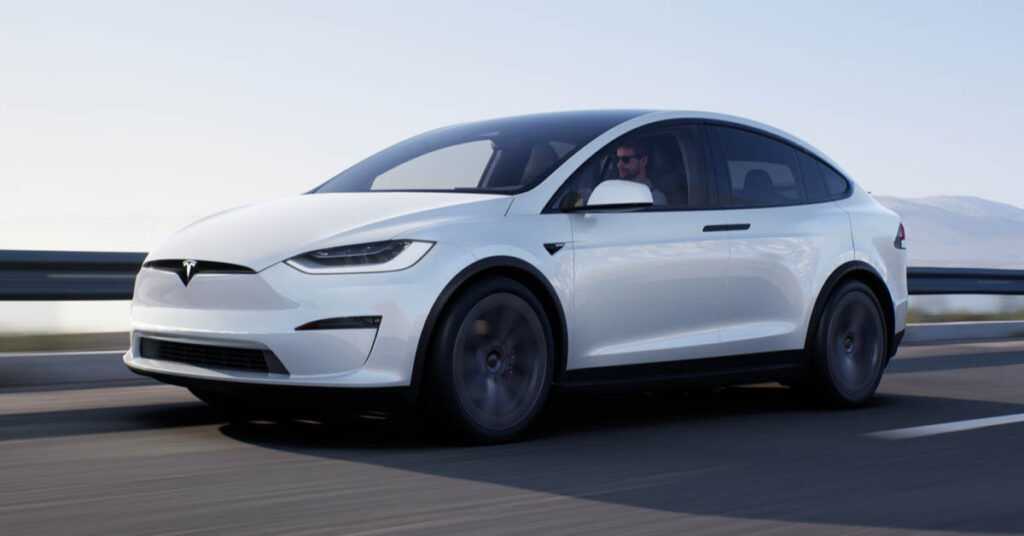 What happens if your Tesla runs out of battery in the middle of nowhere?